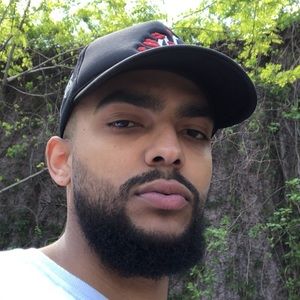 Meet your Posher, Christian